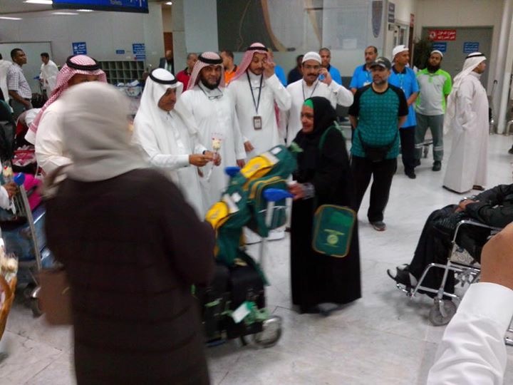 Hujjaj from South Afirca being welcomed in Makkah